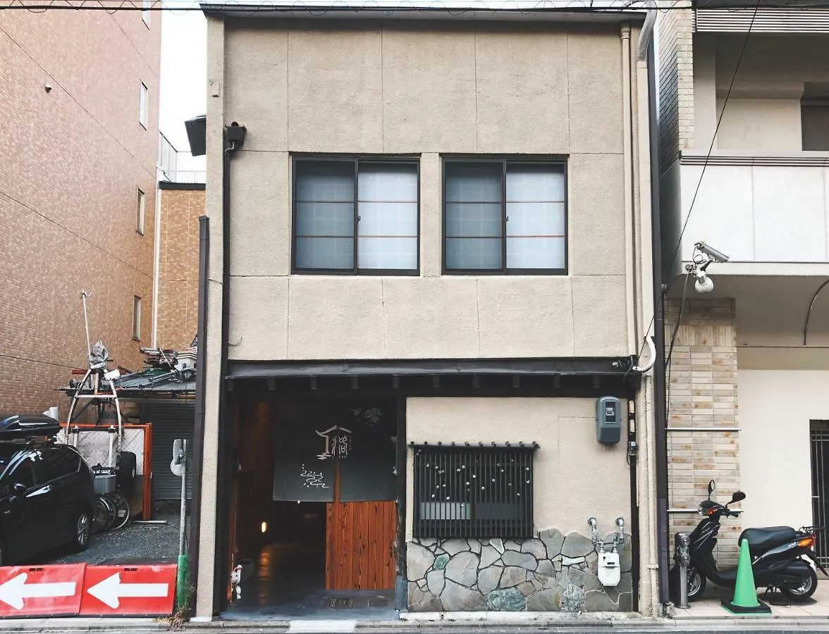 Kyoto Shijo Guest House Ayaomiya Villa